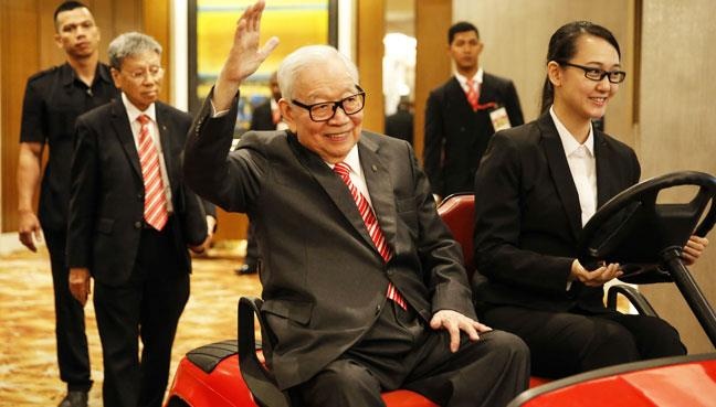 Ty phu giau nhat Malaysia da 95 tuoi anh 3