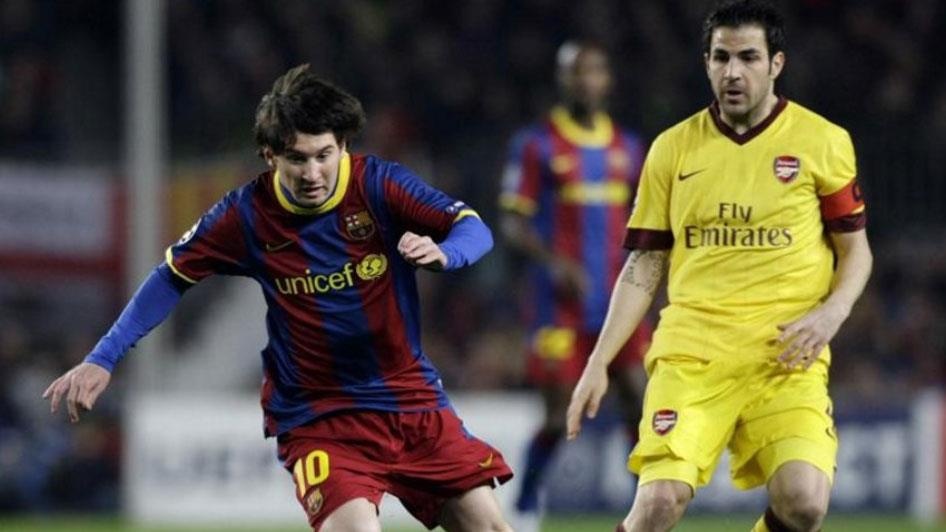 Tron 9 nam Messi ghi 4 ban vao luoi Arsenal o Champions League hinh anh