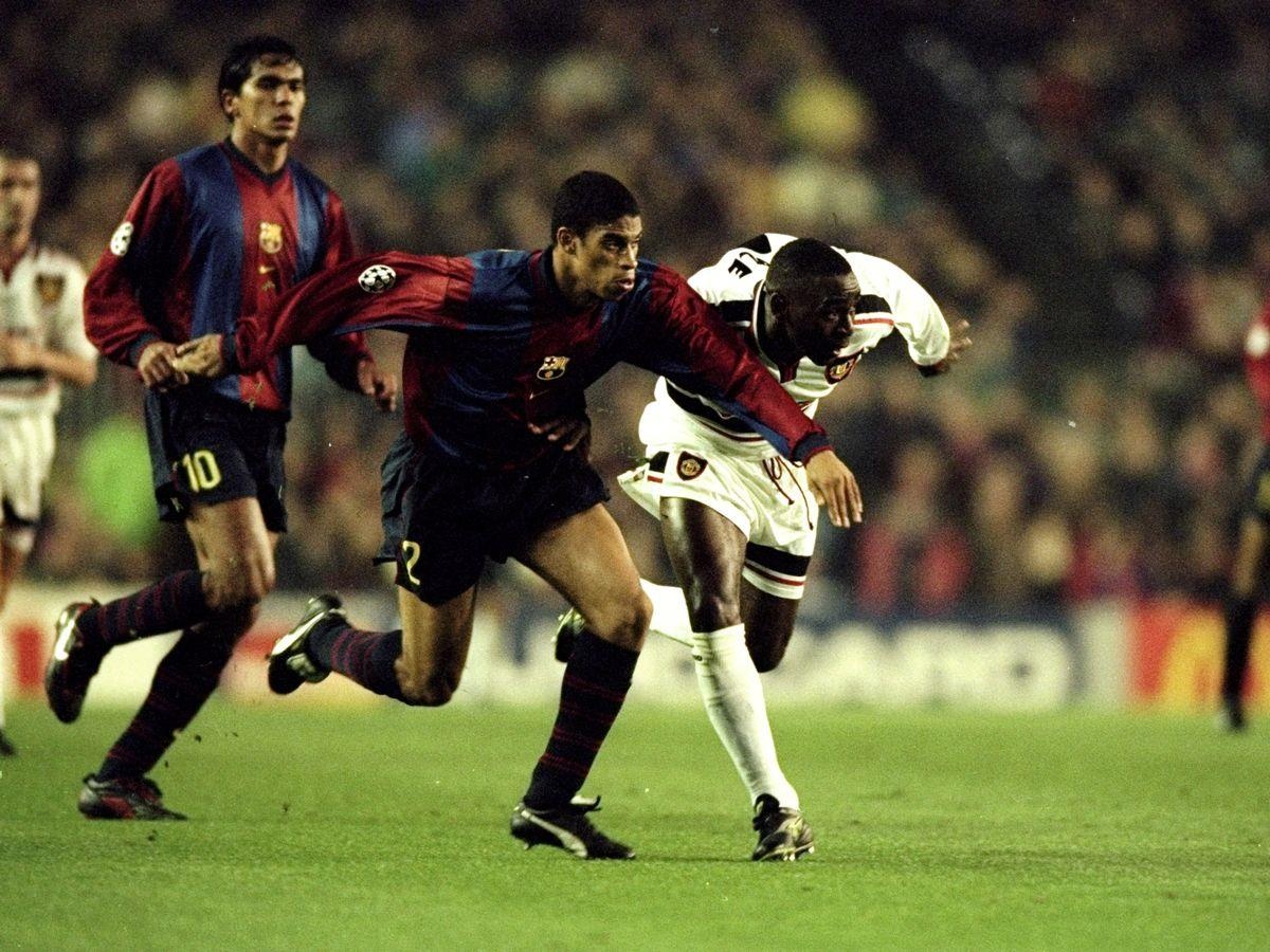 Huyen thoai MU ca ngoi Messi truoc tran dai chien cung Barca anh 2