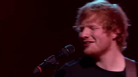 Ne phuc nghe Ed Sheeran trinh dien 'Shape of You' khong can ban nhac hinh anh