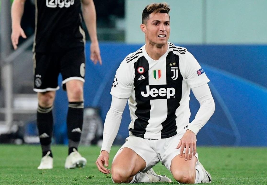Ronaldo pha phạm lỗi thô bạo trước khi rời Champions League ảnh 2 Ronaldo pha pham loi tho bao truoc khi roi Champions League anh 2