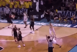 Dinh cao cam xuc cua the thao qua nhung cu nem Buzzer Beater hinh anh