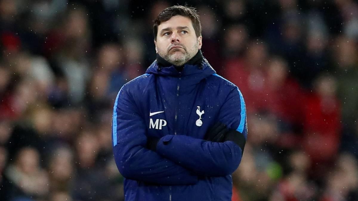 HLV Ajax nhan Pochettino ngung than van truoc tran dai chien hinh anh