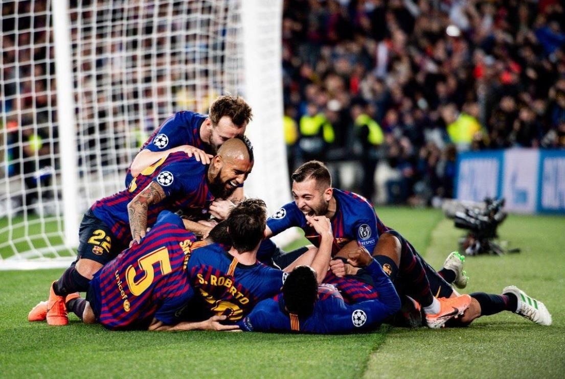 Messi khẳng định gặp may khi sút phạt tung lưới Liverpool  ảnh 2 Messi khang dinh gap may khi sut phat tung luoi Liverpool anh 2