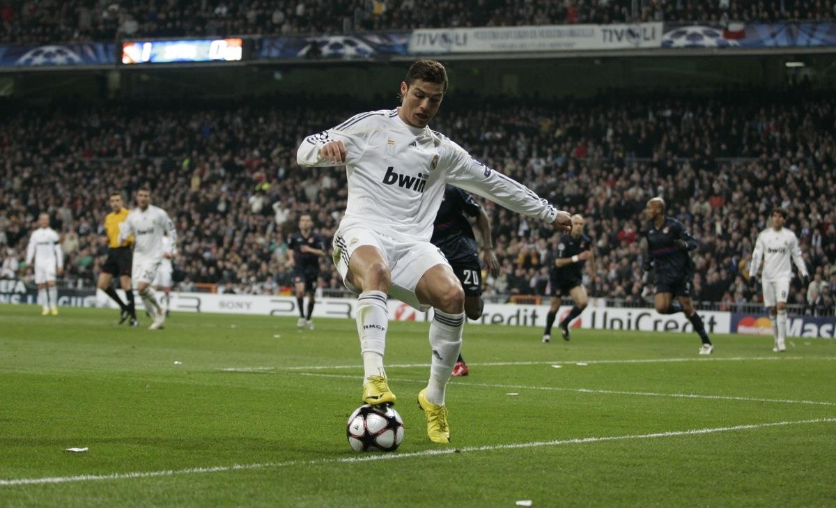 Liverpool,  Real Madrid va nhung ‘ke ve nhi’ vi dai cua chau Au anh 3