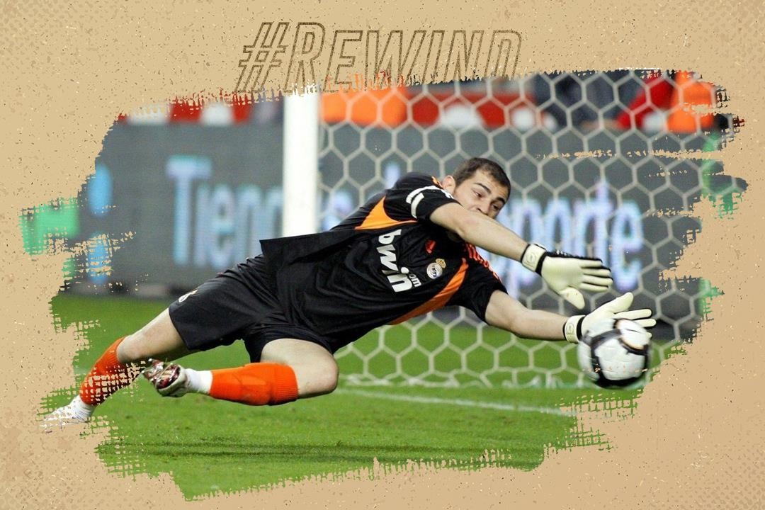 Casillas va nhung pha cuu thua di vao lich su bong da hinh anh