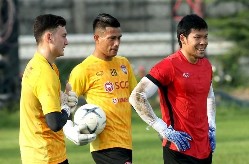 Van Lam than thiet cung thu mon so mot Thai Lan tai Muangthong anh 6