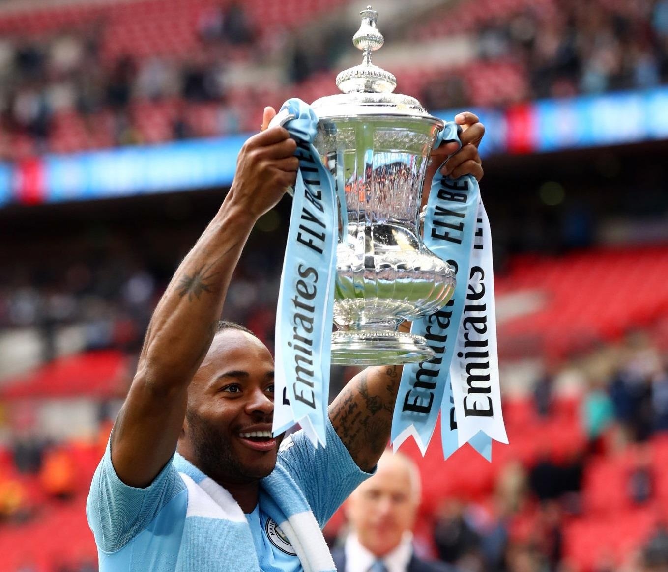 Man City lập cùng lúc hai kỳ tích chưa từng có của bóng đá Anh ảnh 2 Man City lap cung luc hai ky tich chua tung co cua bong da Anh anh 2