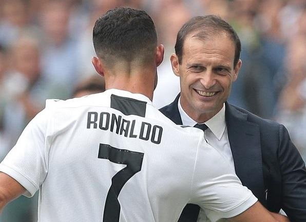 Ronaldo tri ân HLV Allegri sau tin chia tay Juventus ảnh 1 Ronaldo tri an HLV Allegri sau tin chia tay Juventus anh 1