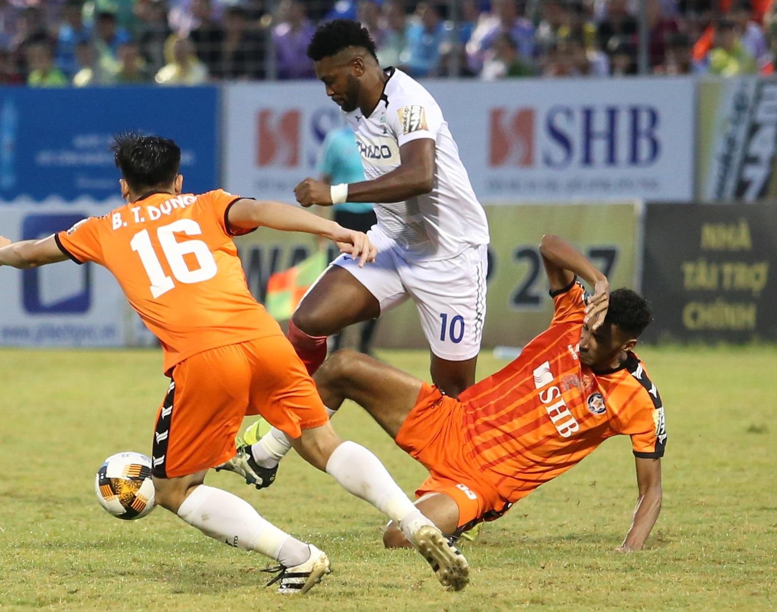 Thua dễ Đà Nẵng, HLV HAGL đau đầu trước ngày đại chiến Hà Nội ảnh 2 Thua de Da Nang, HLV HAGL dau dau truoc ngay dai chien Ha Noi anh 2