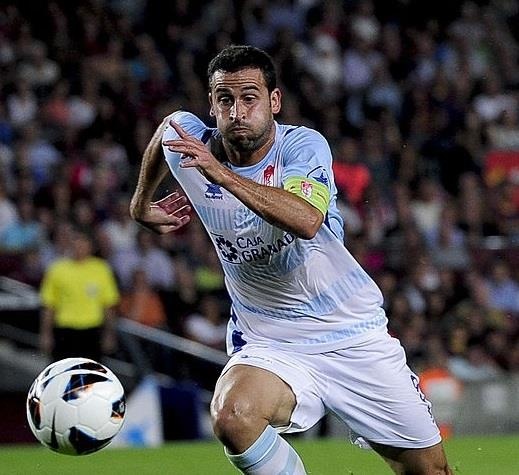 Danh tinh 5 cau thu TBN gay chan dong vi nghi an ban do anh 8