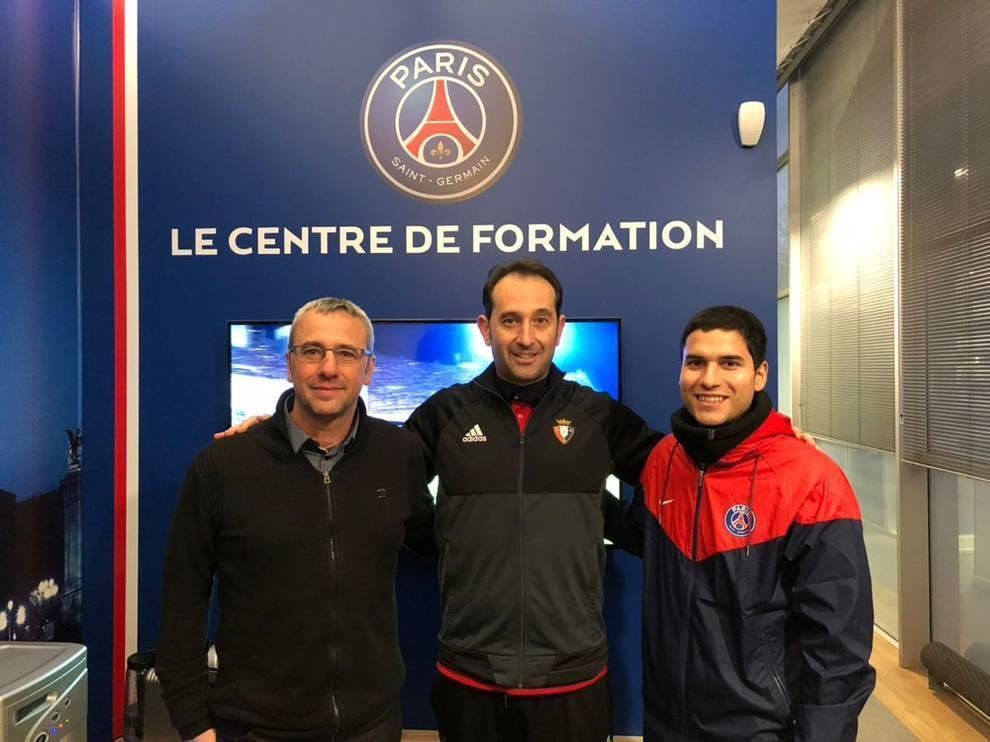 Bong da Thai Lan co GDKT tung lam viec o Barcelona anh 2