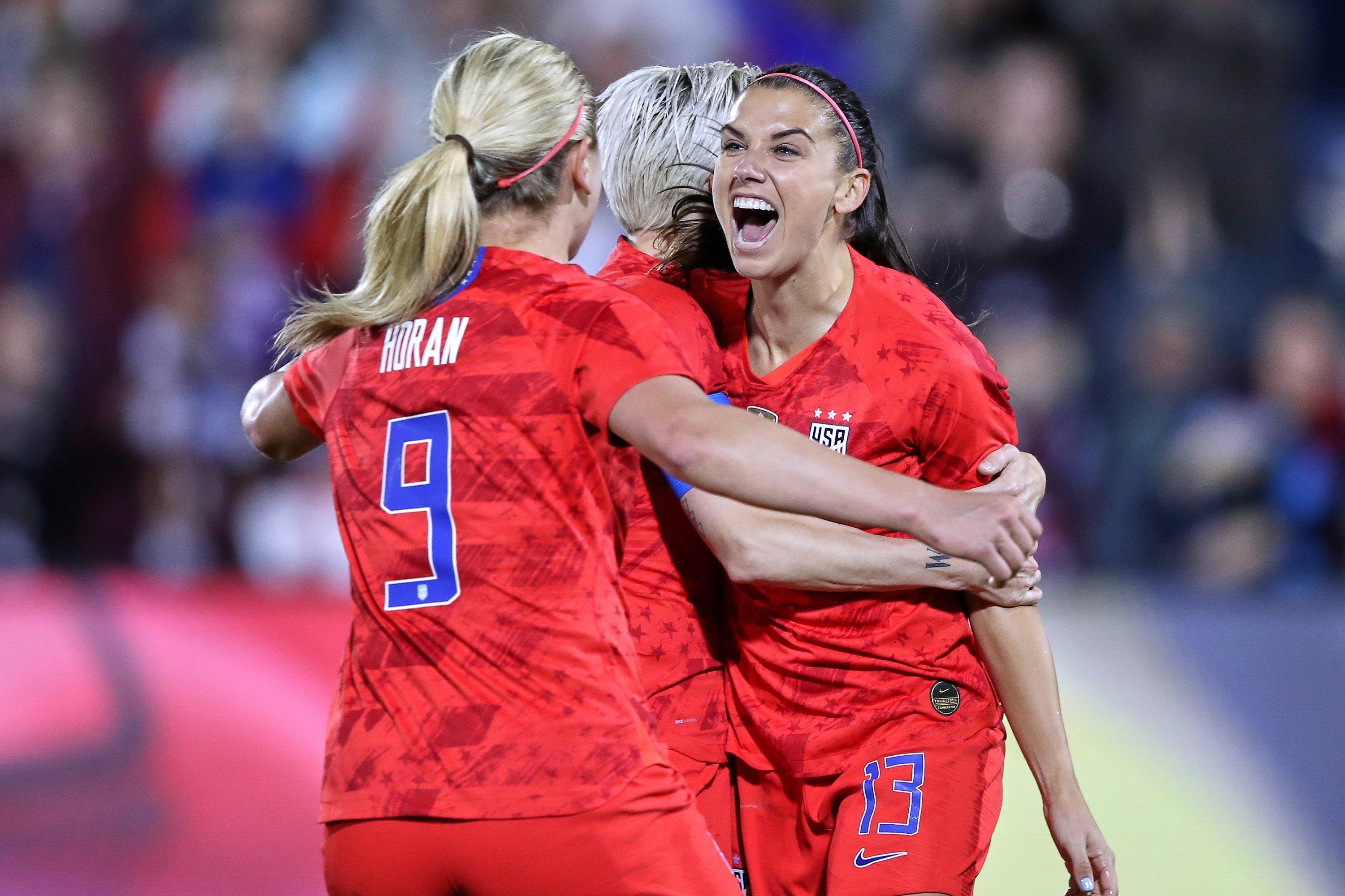 Tiền thưởng cho tuyển Pháp nhiều hơn giải World Cup nữ cộng lại ảnh 2 Tien thuong cho tuyen Phap nhieu hon giai World Cup nu cong lai anh 2