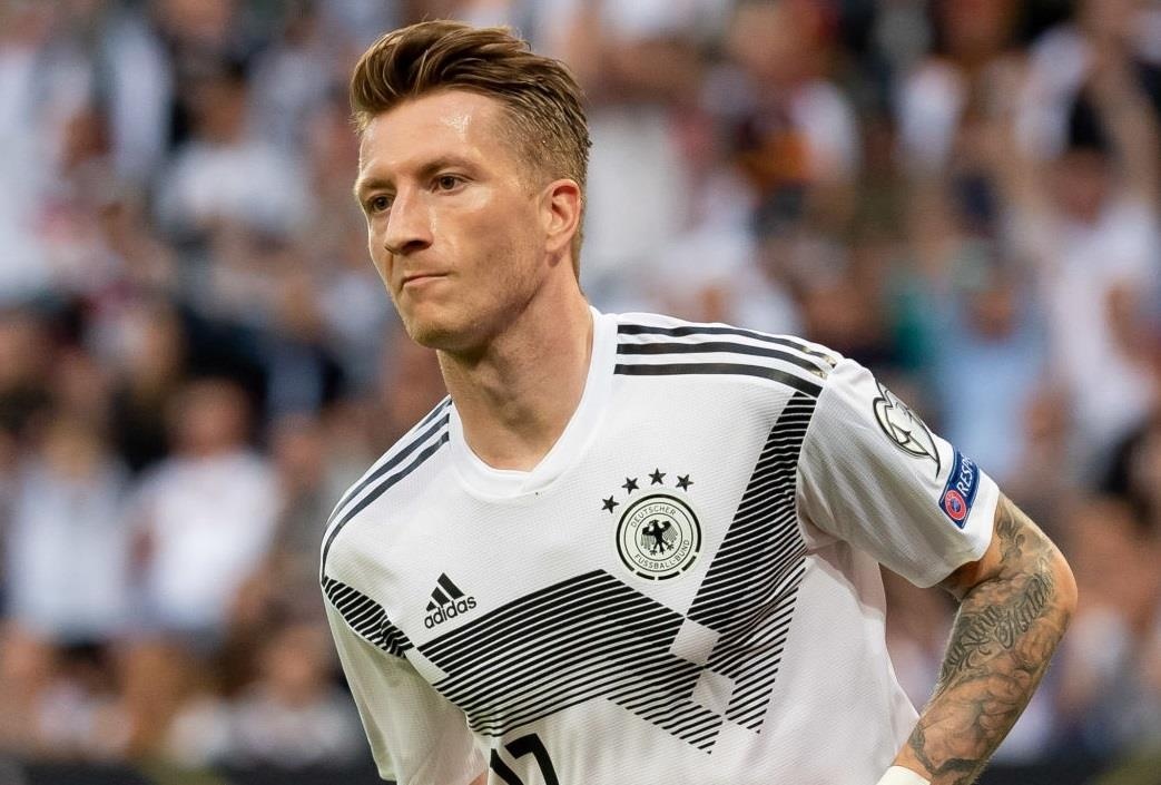 Marco Reus lap cu dup, tuyen Duc huy diet Estonia 8-0 hinh anh