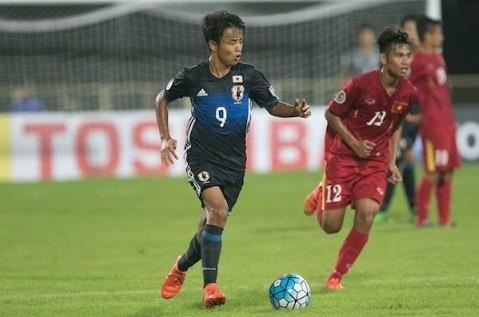 Cau thu ghi cu dup vao luoi U16 Viet Nam sap gia nhap Real anh 1