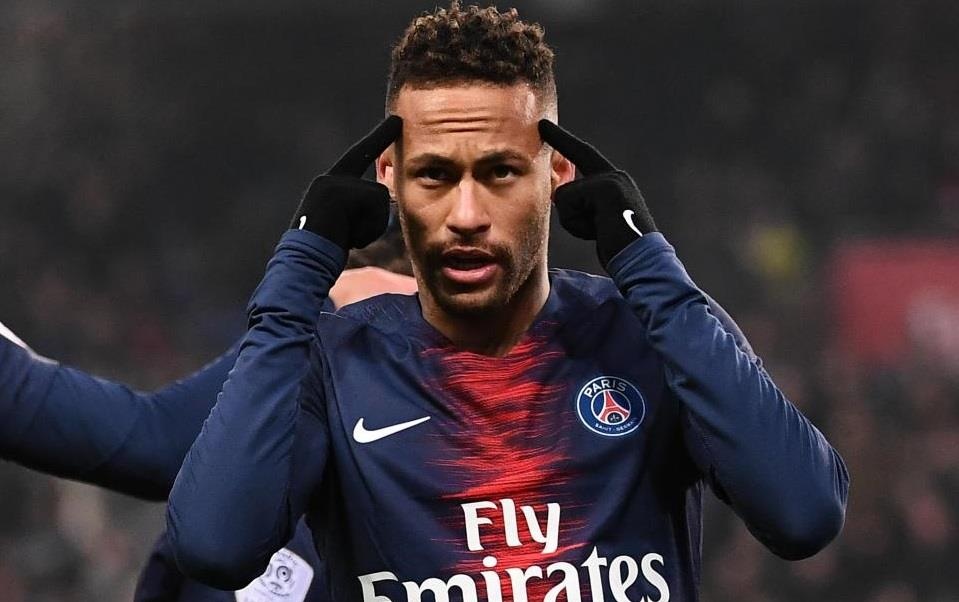 Real Madrid tu bo cuoc dua chieu mo Neymar hinh anh