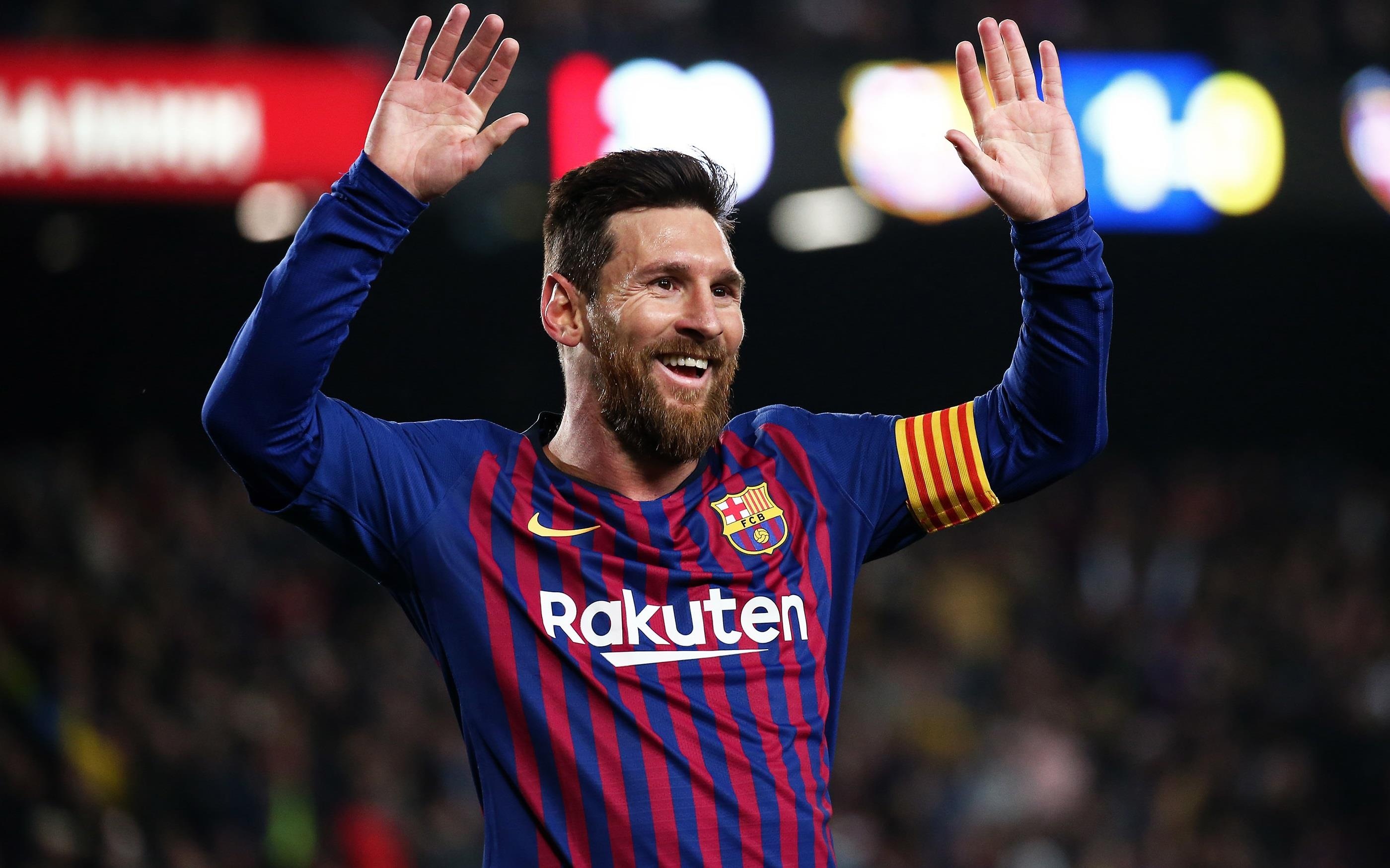 1.693 cau thu nu nhan luong chi bang nua thu nhap cua Messi hinh anh