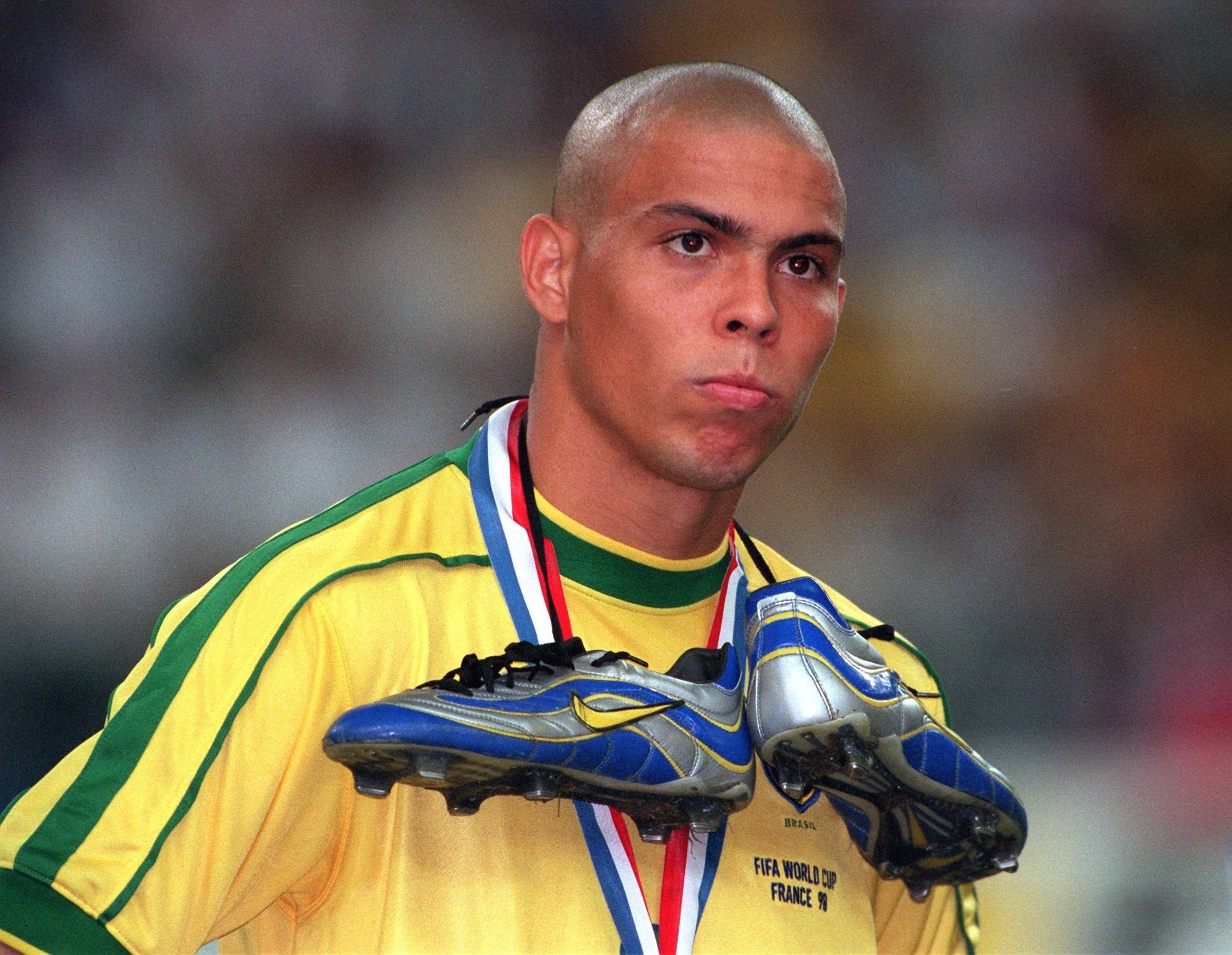 Ronaldo tai World Cup 2002 anh 1