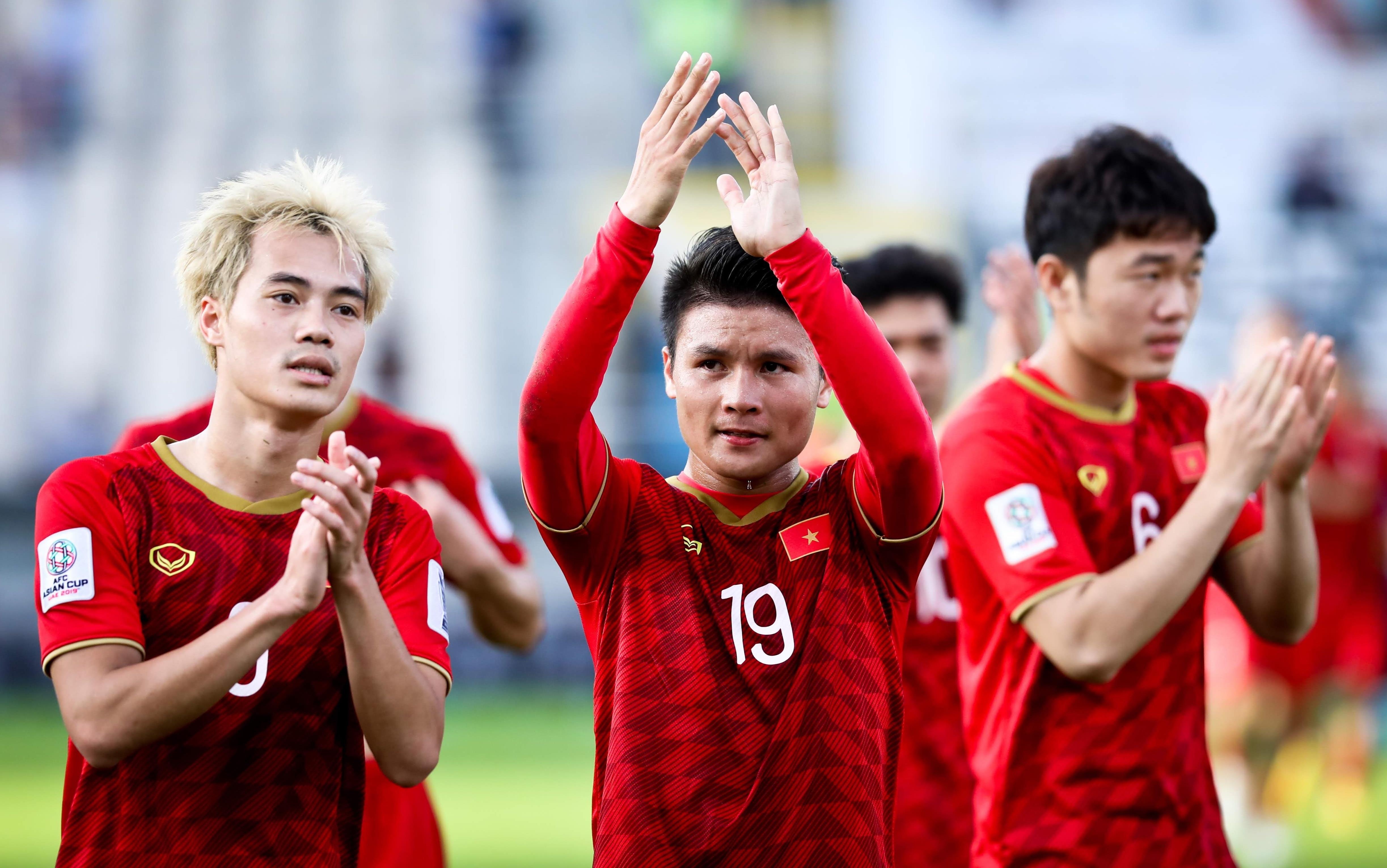 Tuyen Viet Nam hon Thai Lan 18 bac, giu top 15 chau A hinh anh