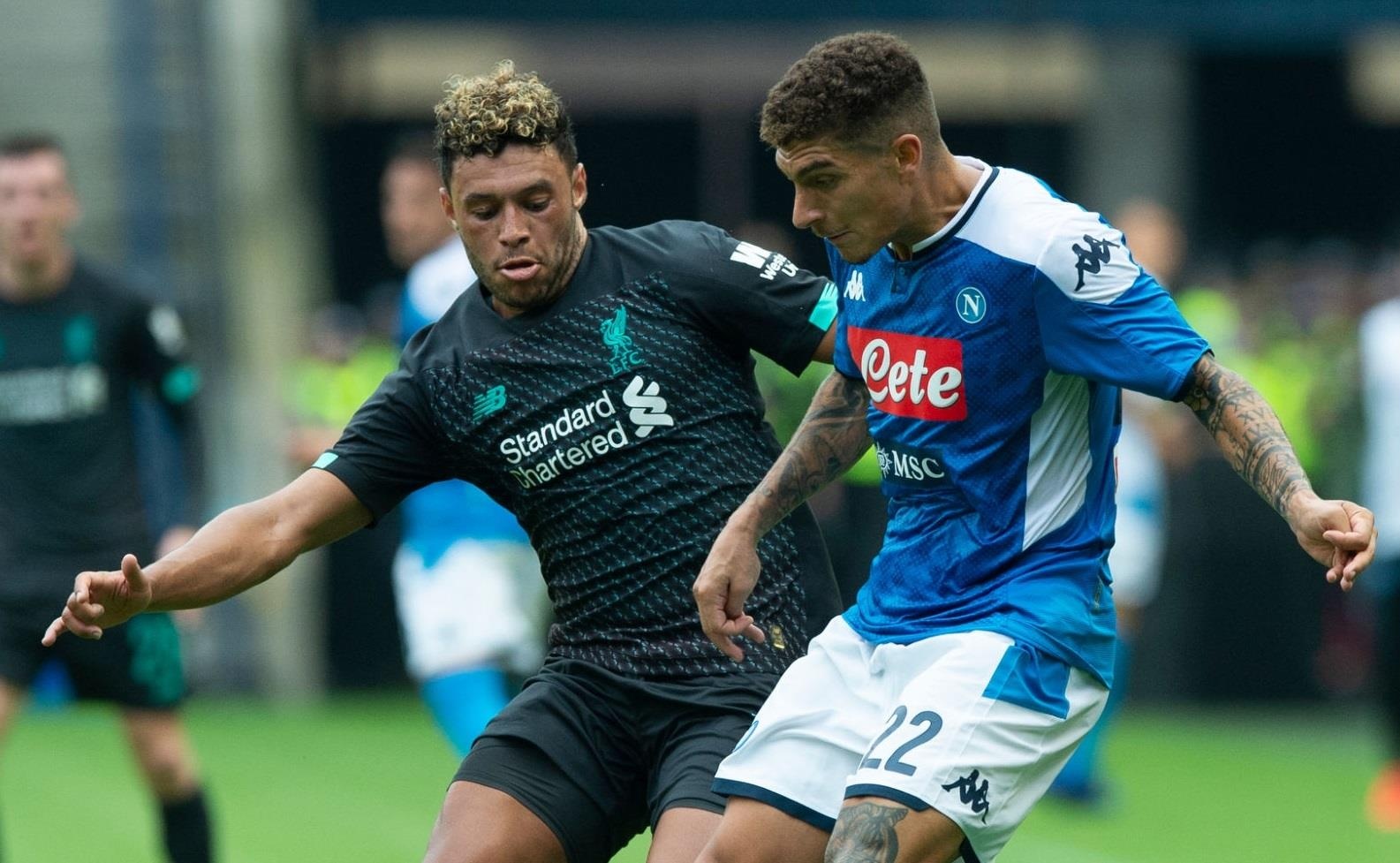 Liverpool dau voi Napoli anh 1