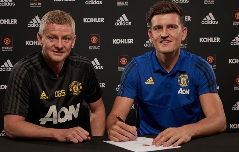 Tan binh dat gia Maguire se mang so ao nao tai Man United? hinh anh