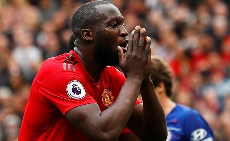 Lukaku bi chi trich thieu chuyen nghiep khi roi MU hinh anh