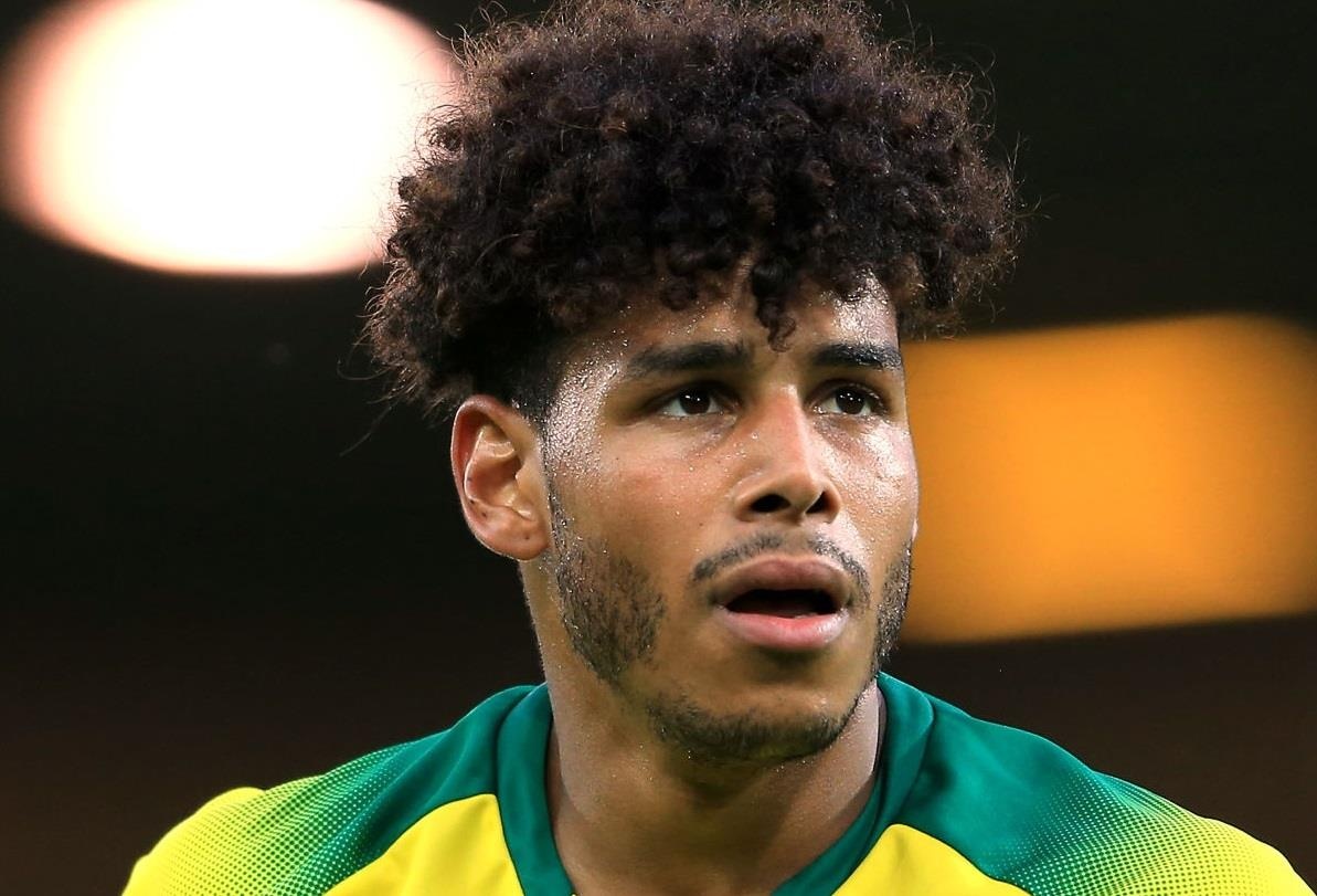 Xuat hien cau thu goc Cuba dau tien o Premier League hinh anh