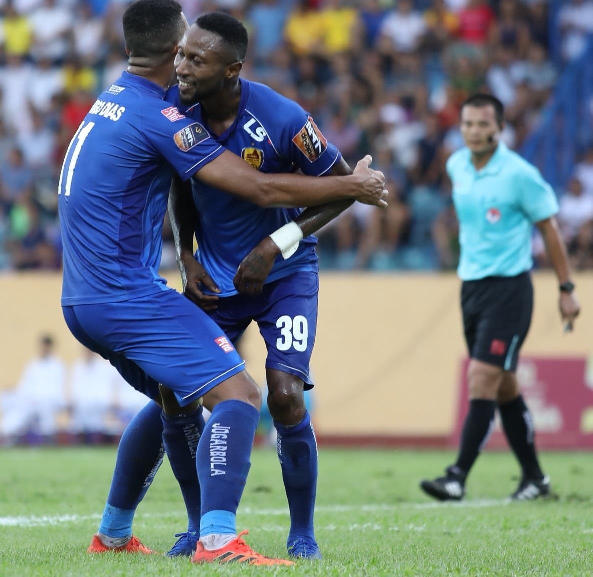 Nam Dinh vs Quang Nam anh 6