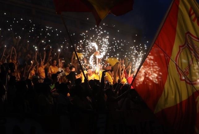 CLB Nam Dinh thua sau su co mat dien hy huu o san Thien Truong hinh anh