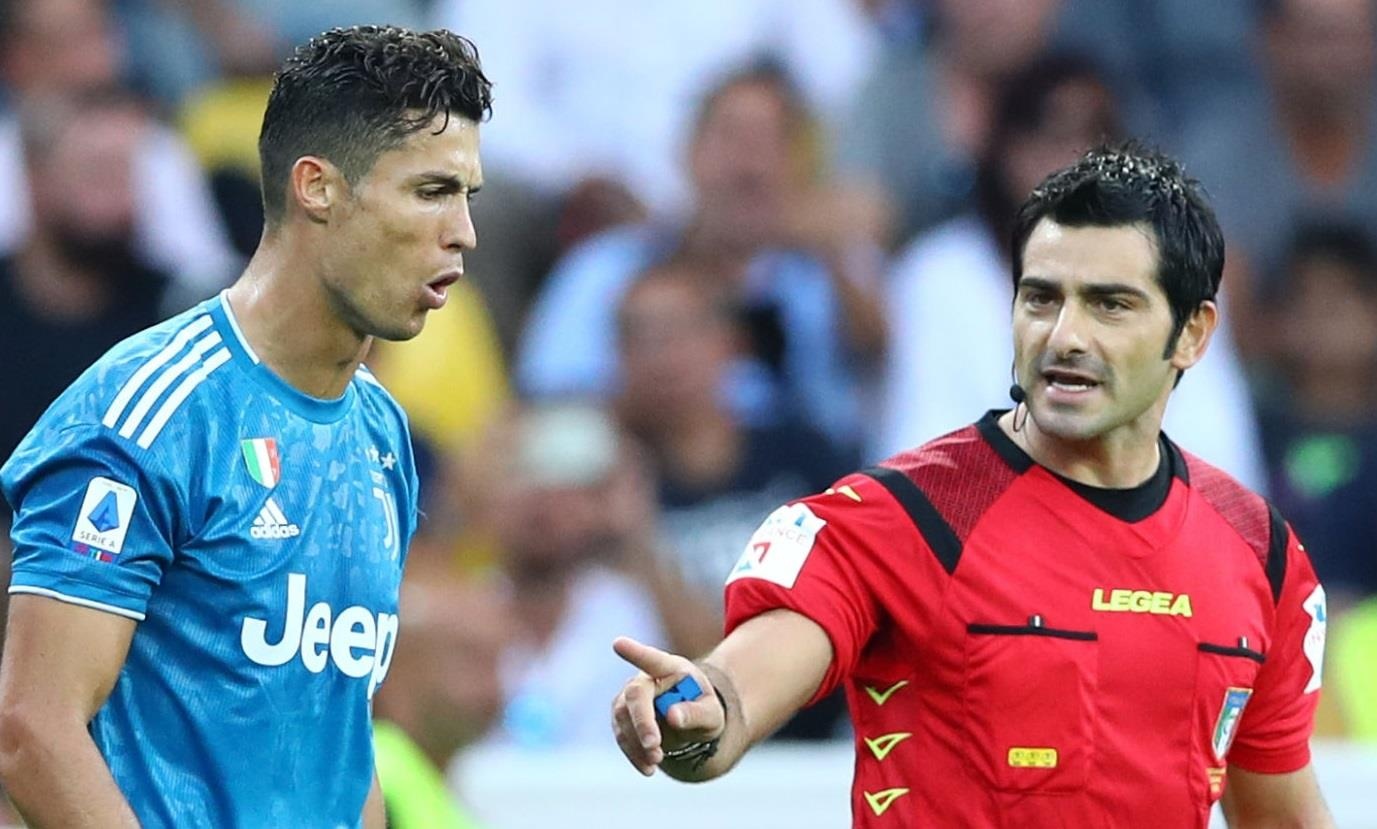 Cristiano Ronaldo co bi mat oan ban thang vi VAR? hinh anh