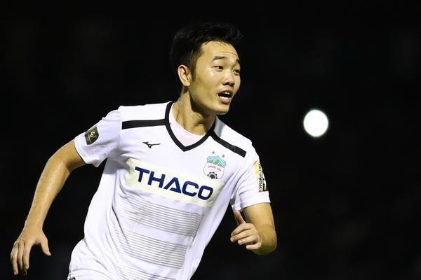 Xuan Truong lo khoanh khac bat nhac cua Son Tung tap the duc hinh anh