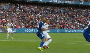 Cu moc bong dep mat cua Neymar duoc vinh danh hinh anh