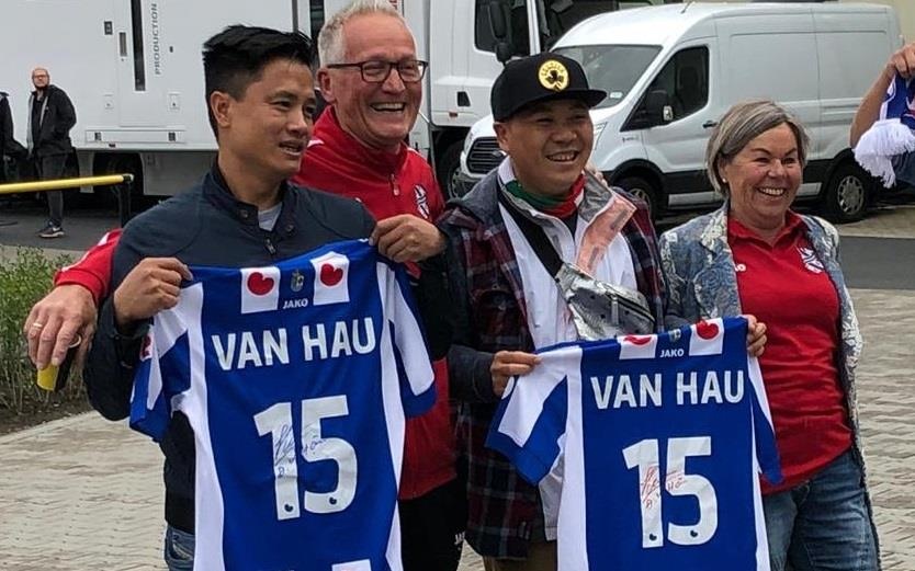 CDV Viet Nam tai Ha Lan toi san co vu Van Hau hinh anh