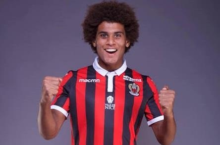 Tuyen thu U18 Phap bi sa thai vi trom do cua dong doi hinh anh