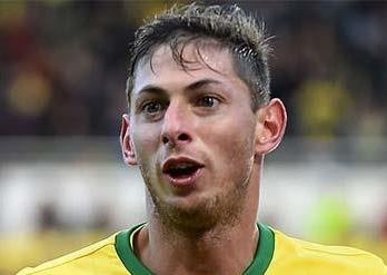 Cardiff tu choi tra tien trong vu cau thu Sala tu nan hinh anh