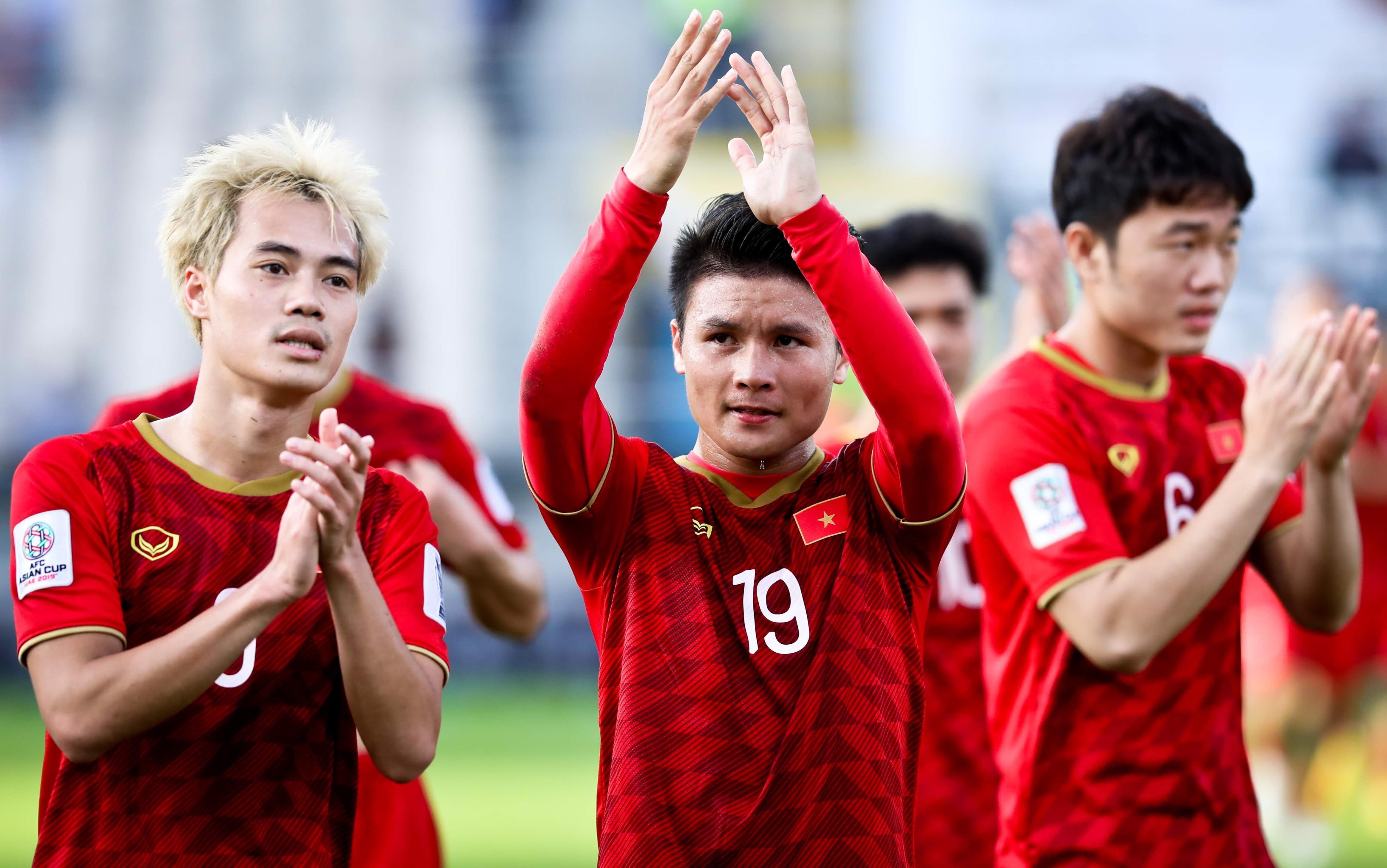 ‘Tuyen Viet Nam dang tren Malaysia mot bac’ hinh anh