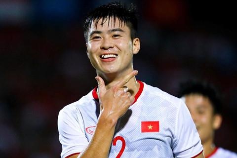 Bao UAE khen Viet Nam, nhac doi nha tap trung hinh anh