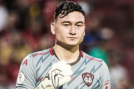 Van Lam gay tranh cai vi sai lam dan toi ban thua cua Muangthong hinh anh