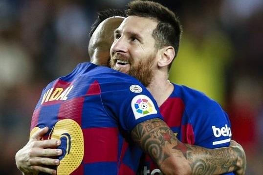 Champions League buoc vao giai doan chua tung co trong lich su hinh anh