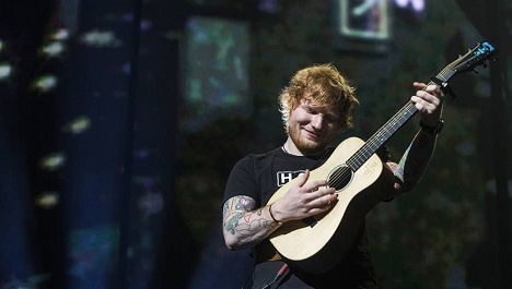 Ed Sheeran: Tai xuat hoan hao, tinh yeu tron ven, thi phi bat ngo hinh anh