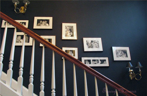 Ket dau vao cau thang vi 'yeu' kieu moi hinh anh