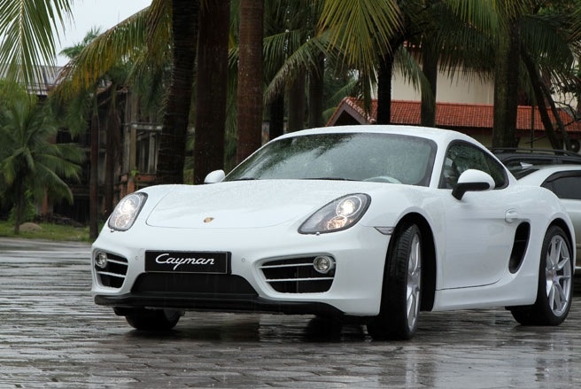 Can canh xe re nhat cua Porsche tai Viet Nam hinh anh