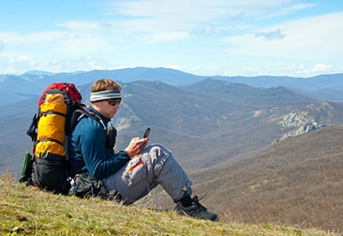 Luu y khi chon dien thoai di phuot hinh anh