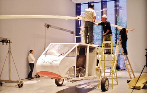 Nong dan Viet che may bay, tau ngam, tau chien hinh anh