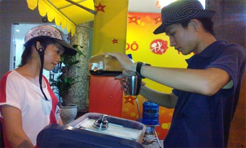 Ca phe dao 'bay' tu Sai Gon ra Ha Noi hinh anh