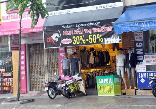 Dan buon Da Nang o at dong cua, dep tiem hinh anh