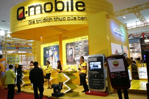 Dien thoai Viet: Dau nhau trong hoi hop hinh anh