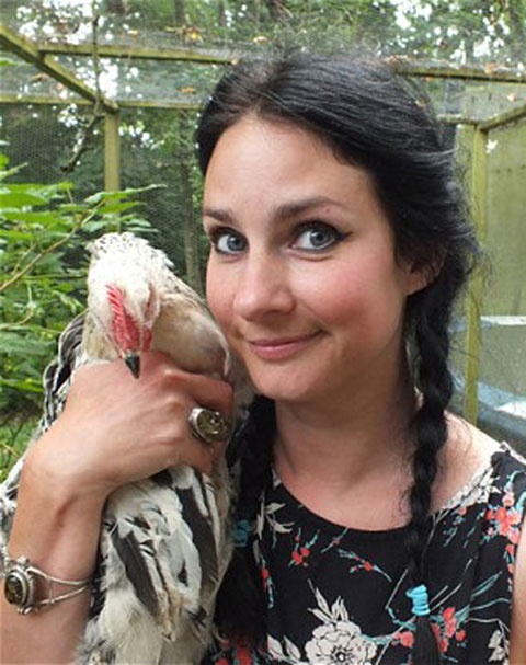 Nuoi ga 8 nam de cho lay ky vat tinh yeu hinh anh