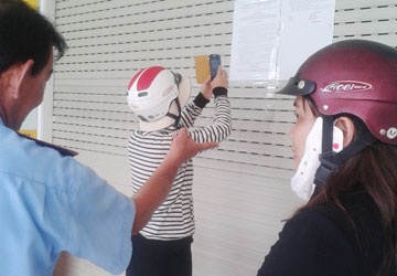 Chu no, khach hang cung 'truy lung' dien may HomeOne hinh anh