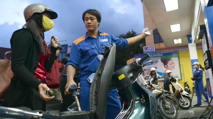 Petrolimex lai it hay nhieu? hinh anh